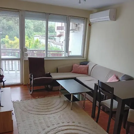 Cosy With Terrace Eagle Rock Beli Iskar