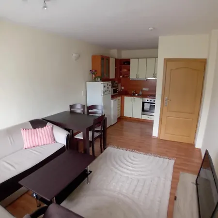 Cosy With Terrace Eagle Rock * Beli Iskar