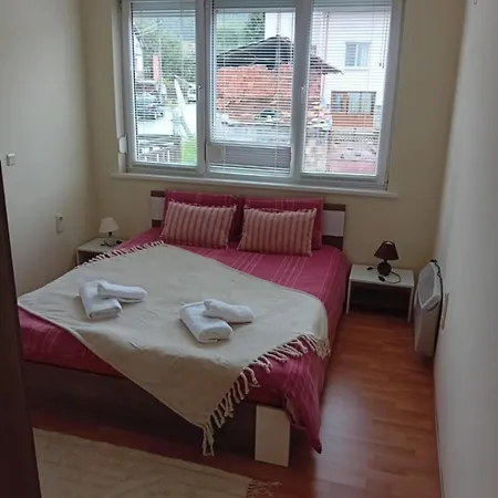 Cosy With Terrace Eagle Rock Apartment *