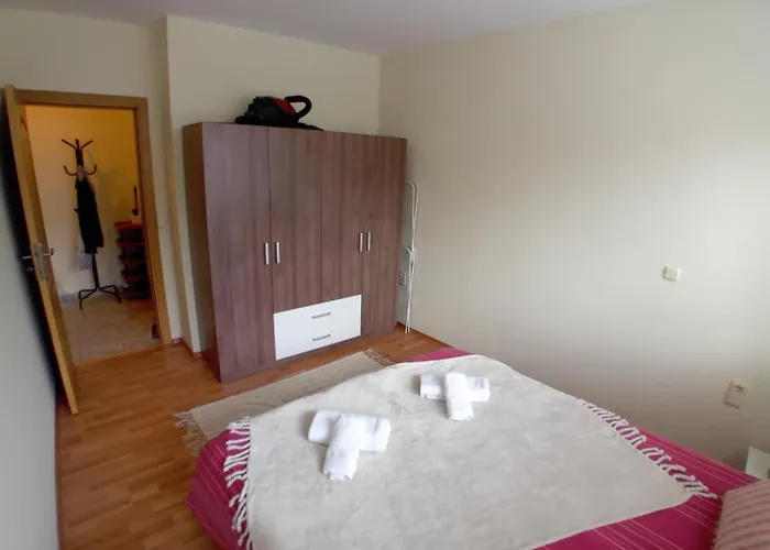 Cosy With Terrace Eagle Rock Apartament Beli Iskar