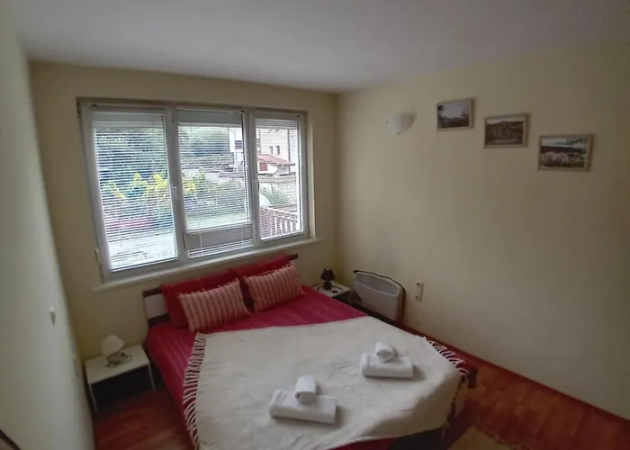 Apartament Cosy With Terrace Eagle Rock Beli Iskar